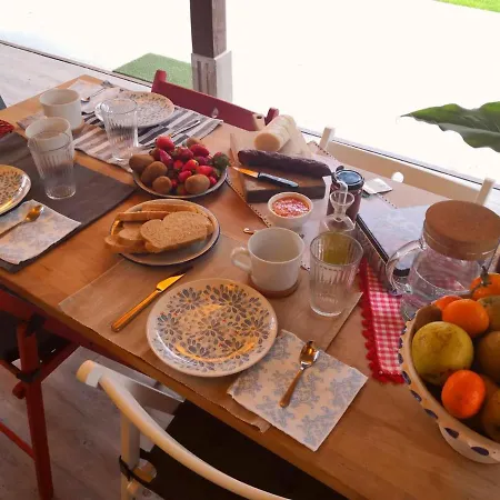 Country house Casafer Naves (Asturias)