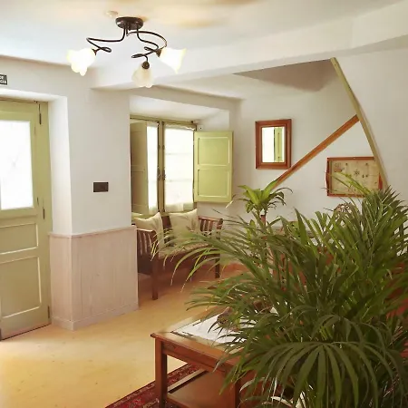 Casafer Country house *